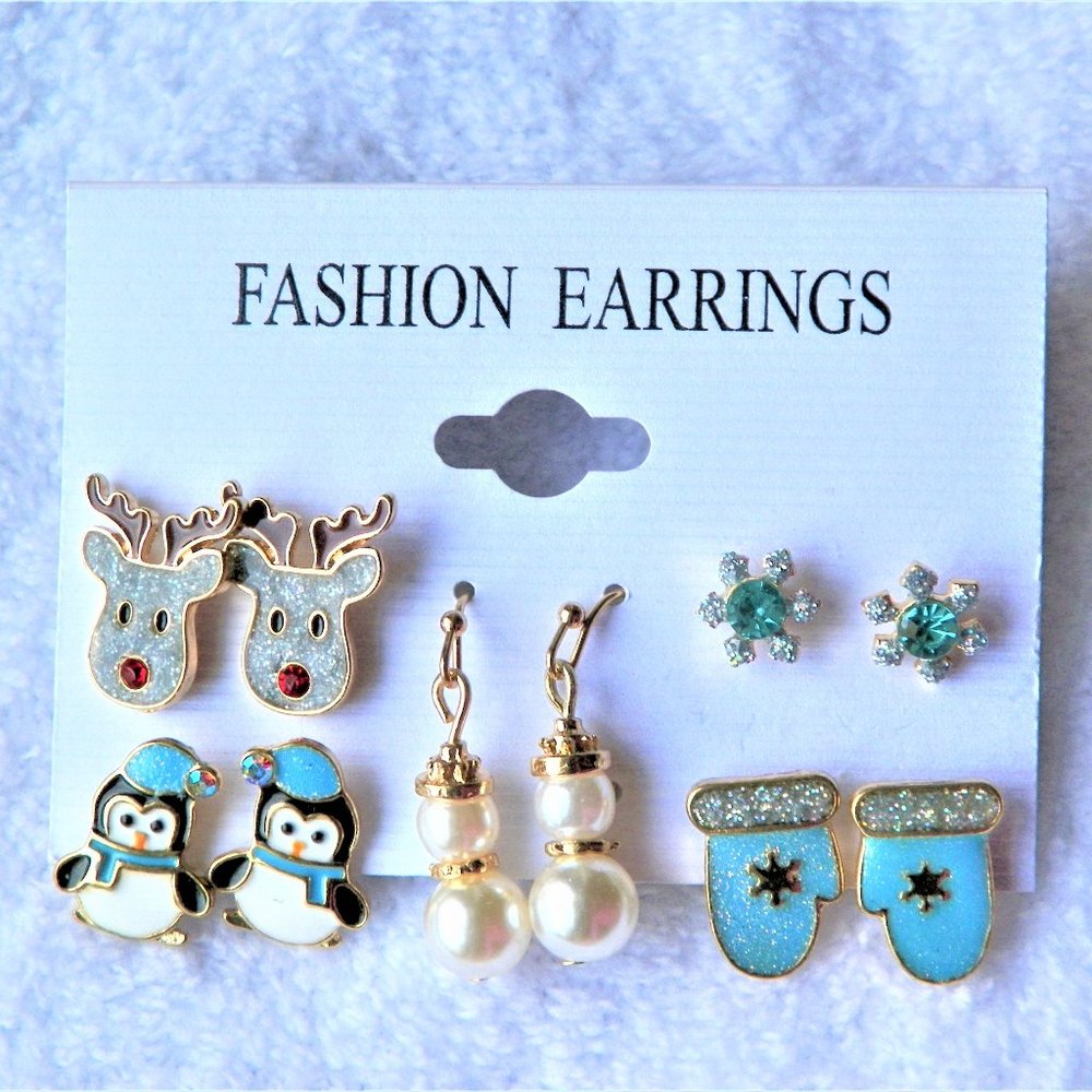 5 PR Asst Gold Holiday Earrings Blue White Glittery NEW
